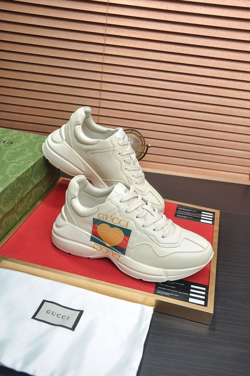 Gucci Sneakers